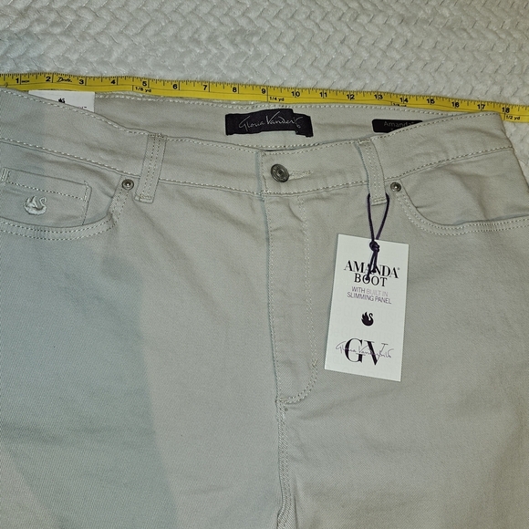 Women Beige Jeans - Picture 7 of 16